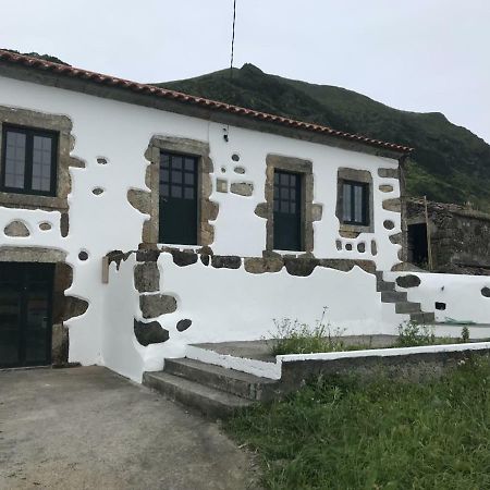 A Casa Do Ti Mendonca Villa Lajes das Flores Екстериор снимка