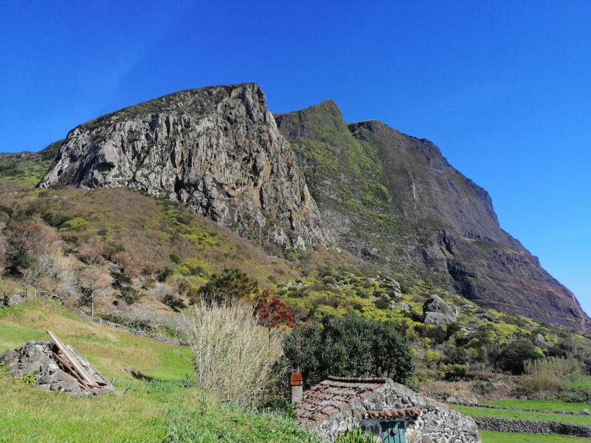 A Casa Do Ti Mendonca Villa Lajes das Flores Екстериор снимка