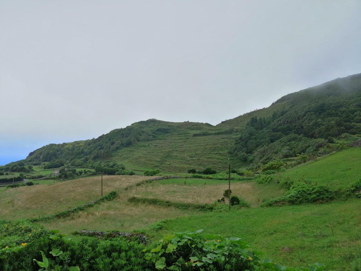 A Casa Do Ti Mendonca Villa Lajes das Flores Екстериор снимка