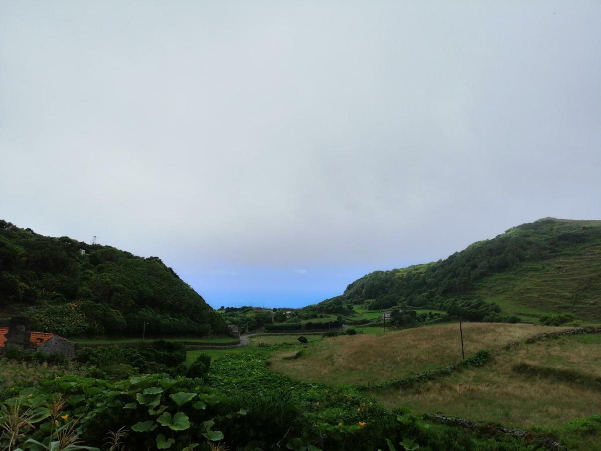 A Casa Do Ti Mendonca Villa Lajes das Flores Екстериор снимка
