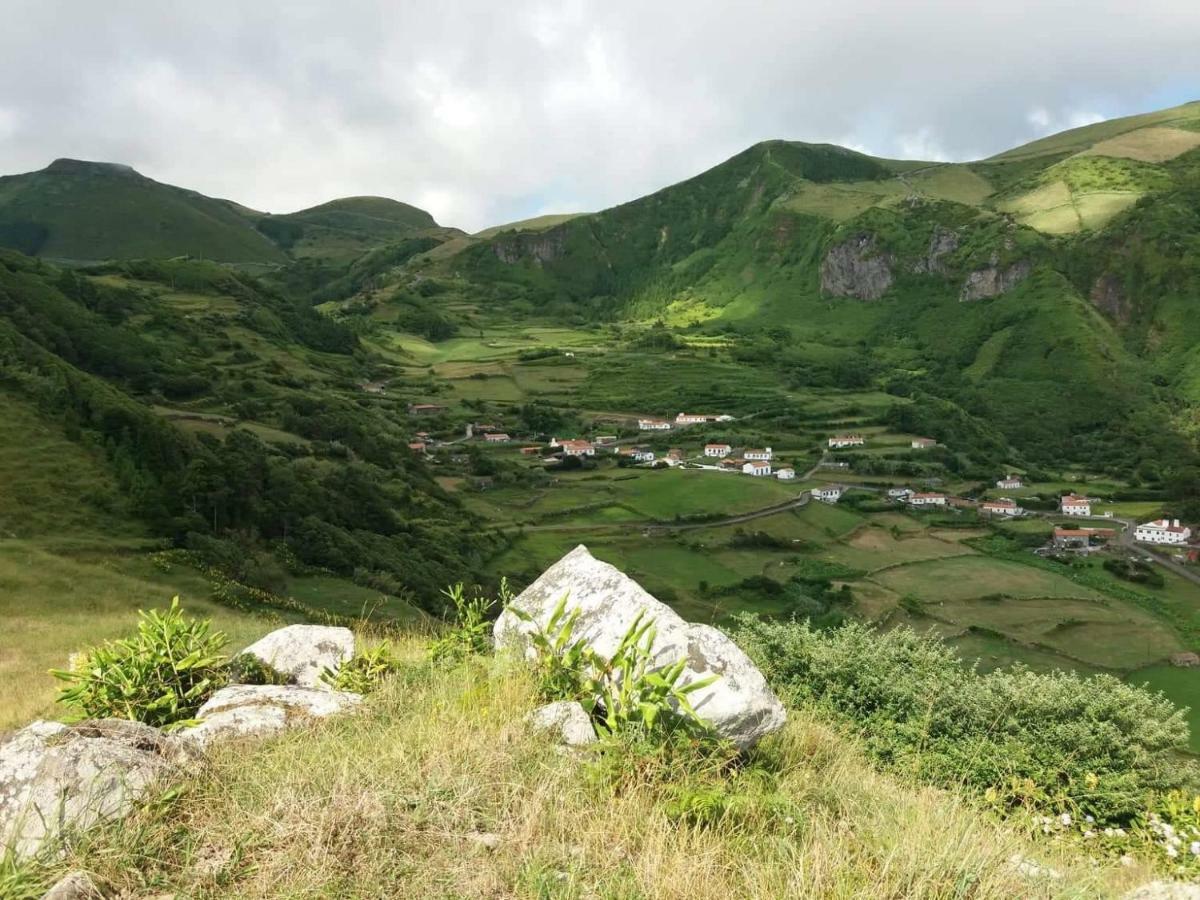 A Casa Do Ti Mendonca Villa Lajes das Flores Екстериор снимка